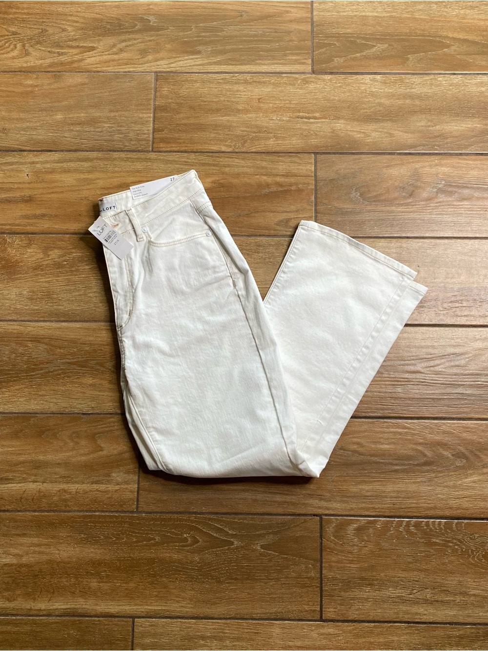 New Loft 27 | 4 White The Kick Crop Jeans